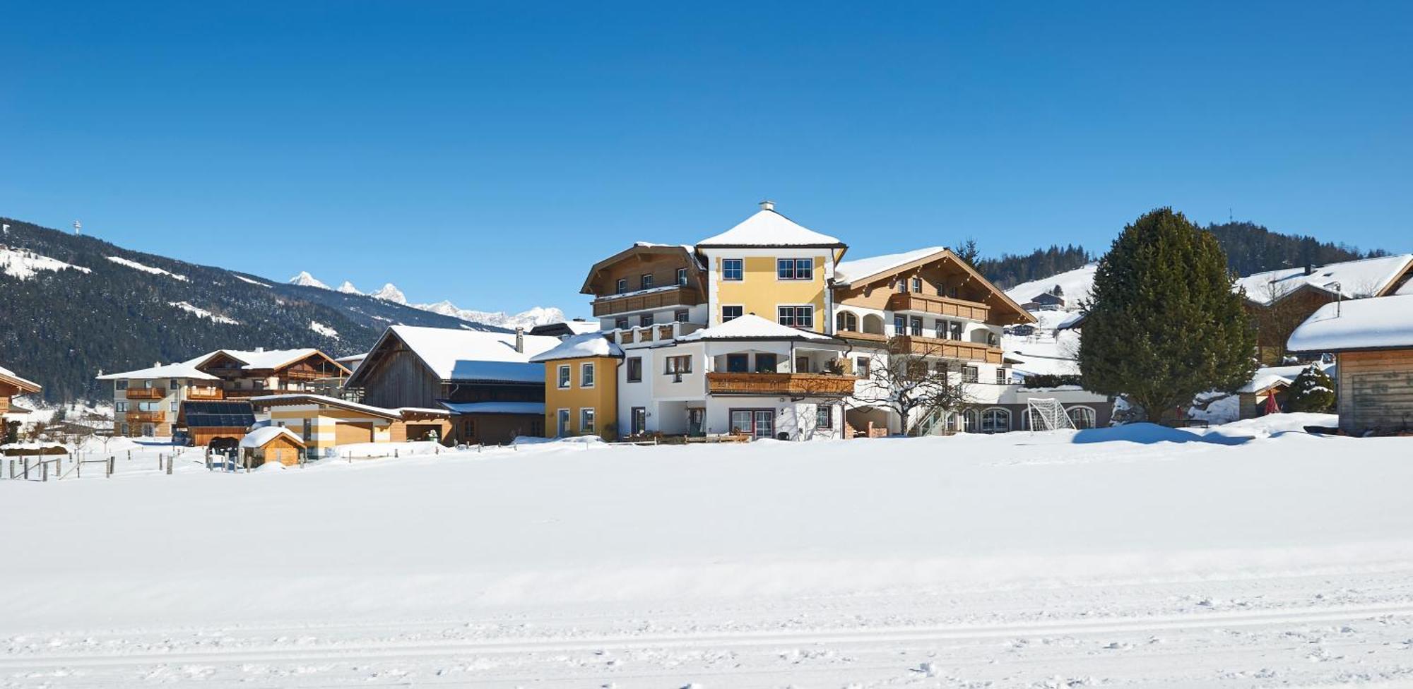 Landhotel Hubengut Bed And Breakfast Radstadt Esterno foto