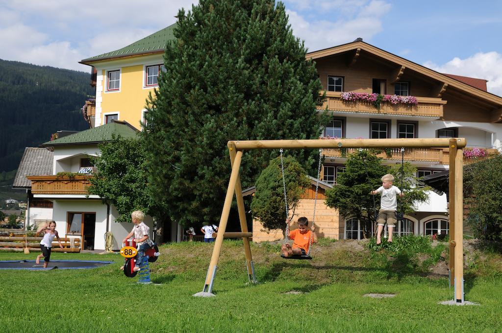 Landhotel Hubengut Bed And Breakfast Radstadt Esterno foto