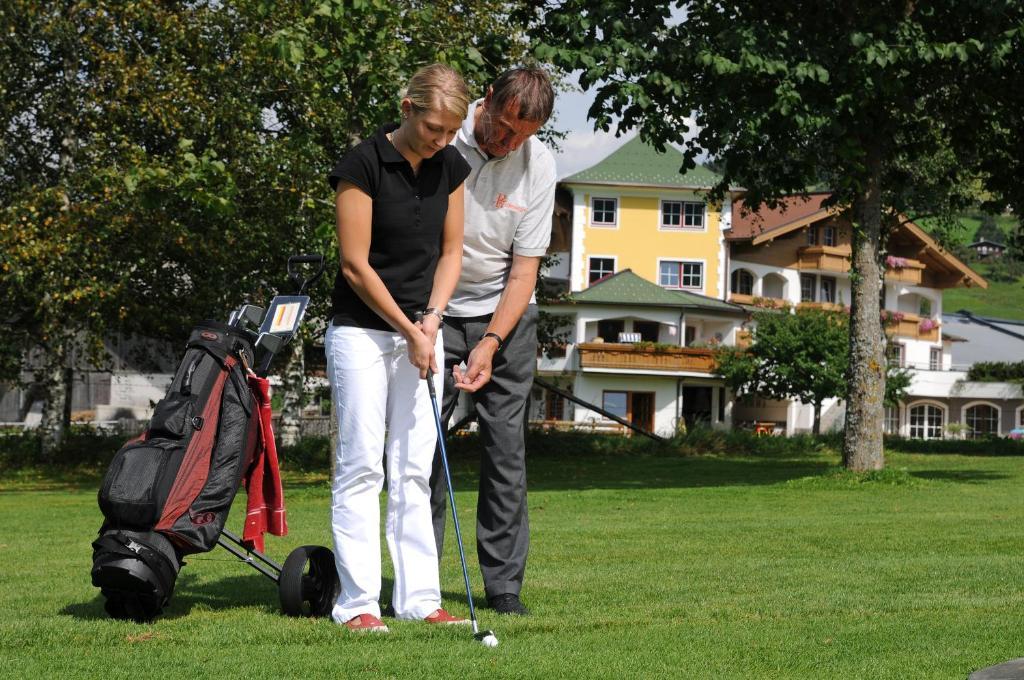 Landhotel Hubengut Bed And Breakfast Radstadt Esterno foto